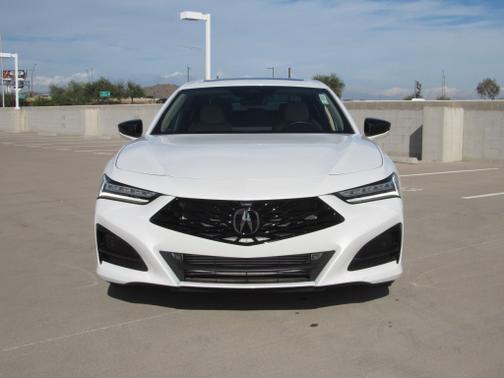 2025 Acura TLX 