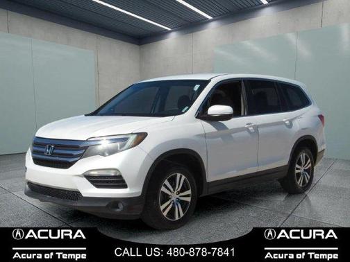White 2016 Honda Pilot EX
