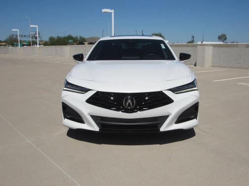 2025 Acura TLX 