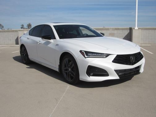 2025 Acura TLX 