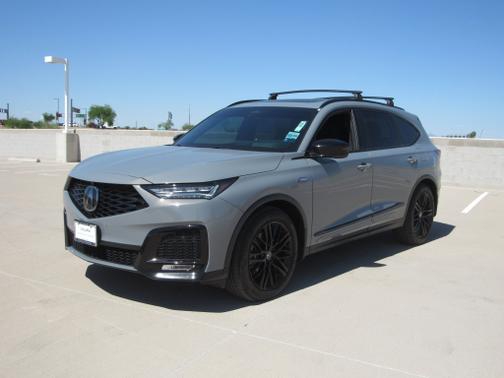 2025 Acura MDX 