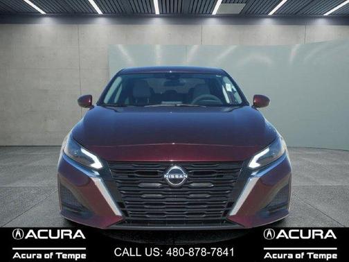 Garnet Pearl 2023 Nissan Altima 2.5 SV