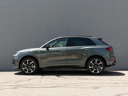 2025 Audi Q3 45 S line Premium Plus