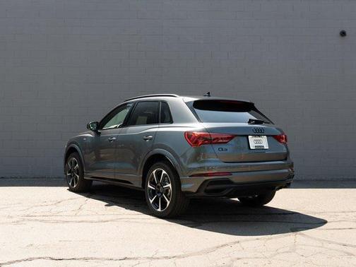 2025 Audi Q3 45 S line Premium Plus