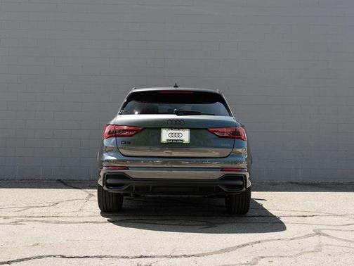 2025 Audi Q3 45 S line Premium Plus