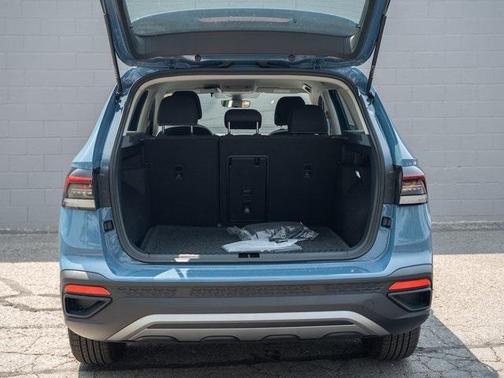 2025 Volkswagen Taos 1.5T S