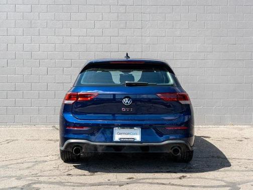 2024 Volkswagen Golf GTI 2.0T SE DSG