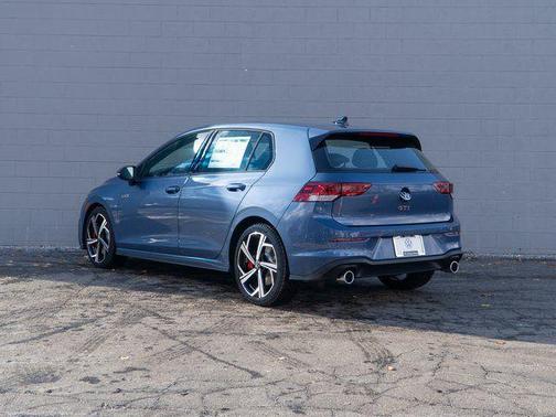 2026 Volkswagen Golf GTI 2.0T SE DSG