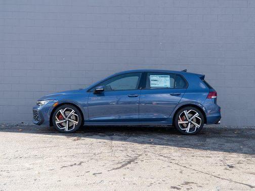 2026 Volkswagen Golf GTI 2.0T SE DSG