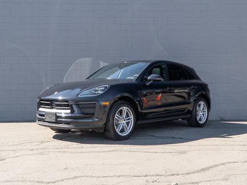 2025 Porsche Macan 