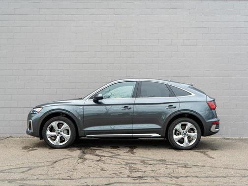 2024 Audi Q5 45 S line Premium Plus