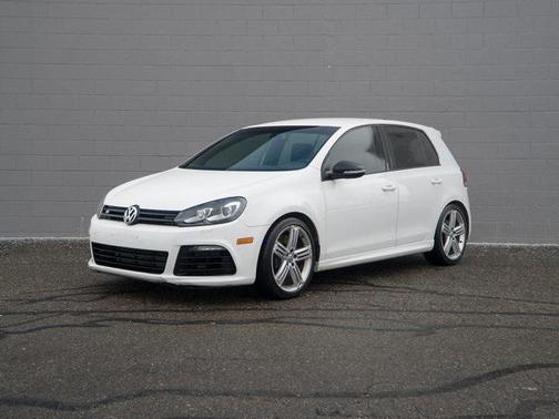 2013 Volkswagen Golf R 4-Door