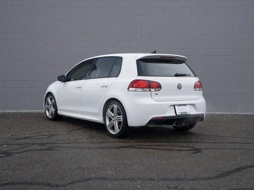 2013 Volkswagen Golf R 4-Door