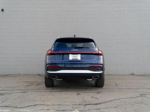 2025 Audi Q5 Premium Plus TFSI quattro S tronic