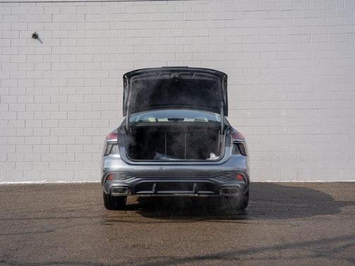 2026 Audi A6 Premium Plus quattro S tronic