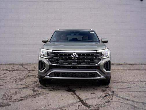 2026 Volkswagen Atlas Cross Sport 2.0T SE w/Technology 4MOTION