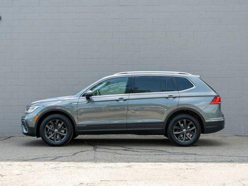 2024 Volkswagen Tiguan 2.0T SE 4MOTION