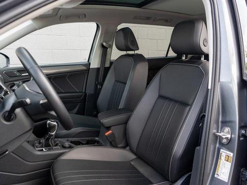 2024 Volkswagen Tiguan 2.0T SE 4MOTION