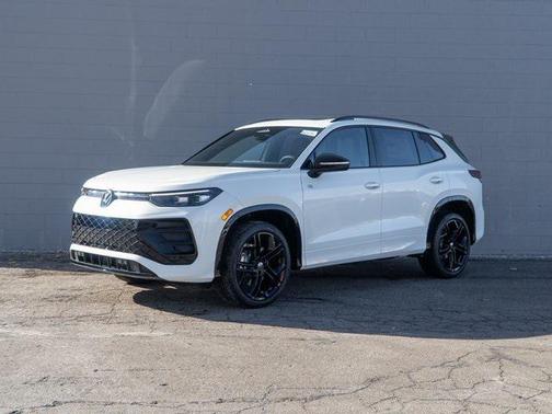 2026 Volkswagen Tiguan 2.0T SE R-Line Black 4MOTION