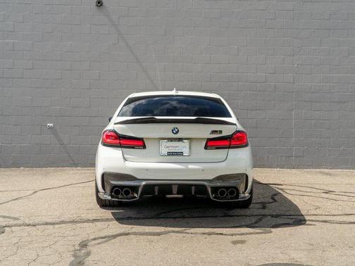 2022 BMW M5 Competition