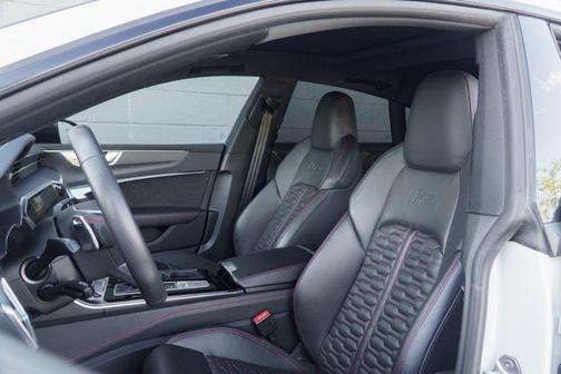 Glacier White 2023 Audi RS 7 4.0T