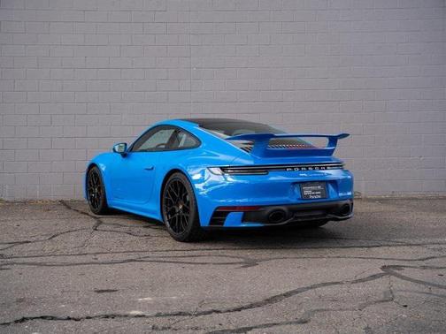 2024 Porsche 911 Carrera 4S