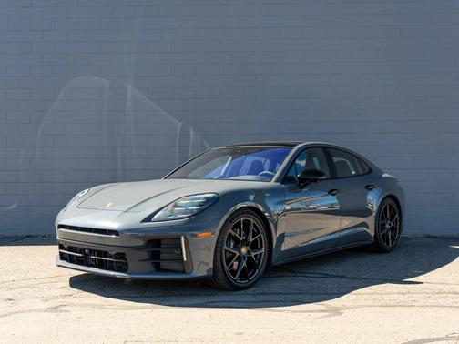 Slate Grey Neo 2025 Porsche Panamera