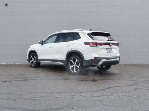 2025 Volkswagen Tiguan 2.0T SE 4MOTION