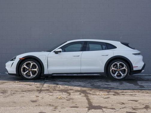 2023 Porsche Taycan 4