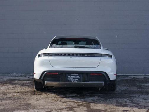 2023 Porsche Taycan 4