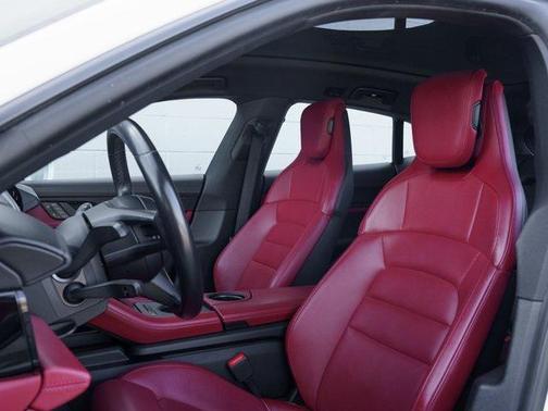 2023 Porsche Taycan 4