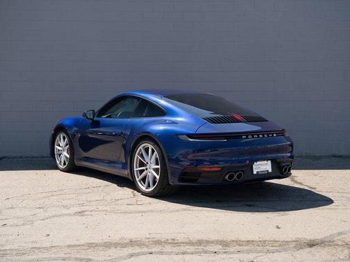 2020 Porsche 911 Carrera S