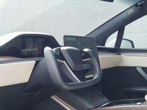 2022 Tesla Model X Dual Motor All-Wheel Drive