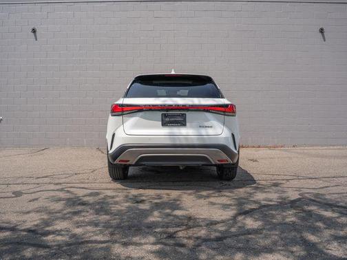 White Pearl 2023 Lexus RX 350 Luxury