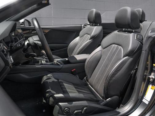 Daytona Gray Pearl Effect/Black Roof 2021 Audi S5 3.0T Prestige