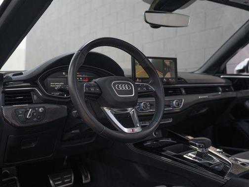 Daytona Gray Pearl Effect/Black Roof 2021 Audi S5 3.0T Prestige