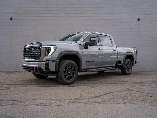 Thunderstorm Gray 2025 GMC Sierra 2500 AT4