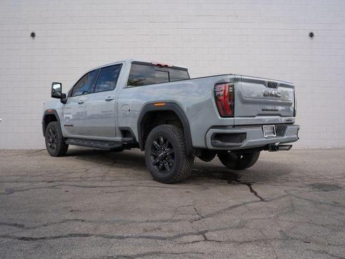 Thunderstorm Gray 2025 GMC Sierra 2500 AT4