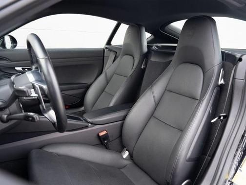 2024 Porsche 718 Cayman S