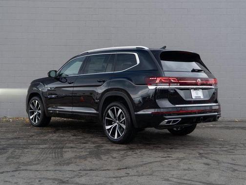2026 Volkswagen Atlas 2.0T SEL Premium R-Line 4MOTION