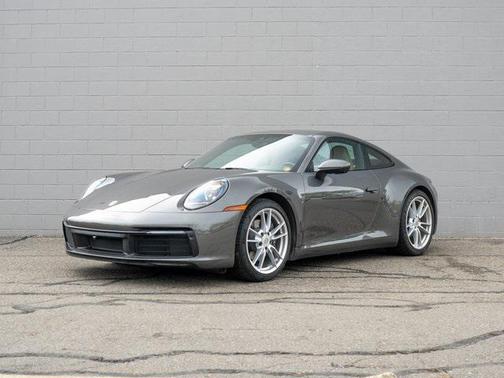 2024 Porsche 911 Carrera