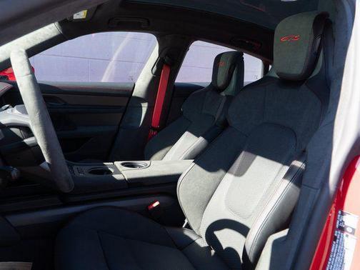 2026 Porsche Taycan GTS