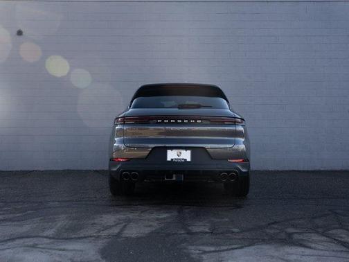 2026 Porsche Cayenne Cayenne E-Hybrid