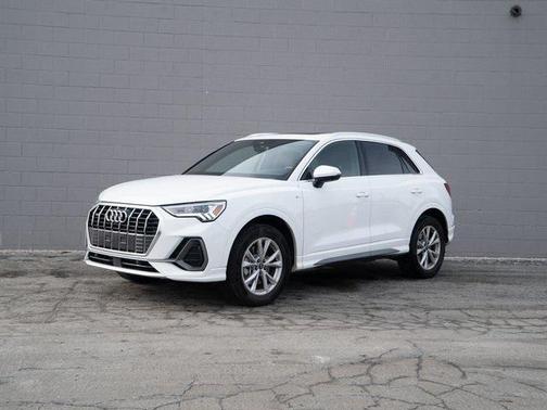 2025 Audi Q3 45 S line Premium Plus