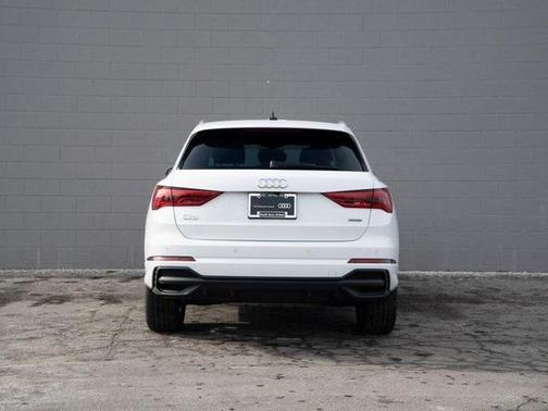 2025 Audi Q3 45 S line Premium Plus