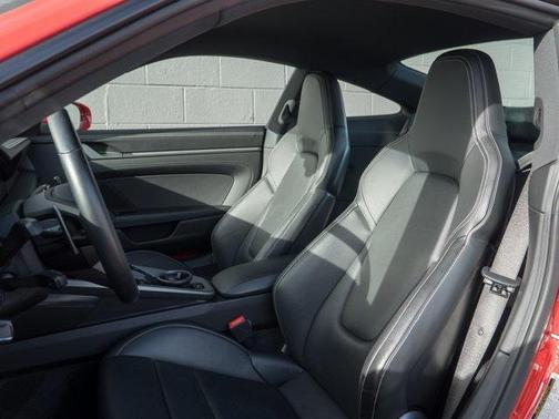 2020 Porsche 911 Carrera 4S