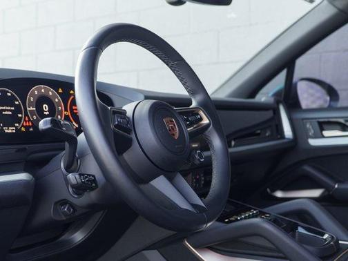 2024 Porsche Cayenne Cayenne