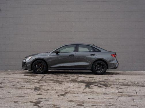 Arrow Gray Pearl Effect 2026 Audi A3 Premium