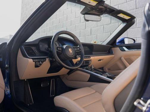 2022 Porsche 911 Turbo S