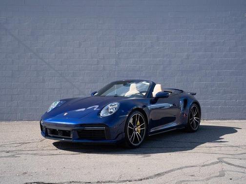 2022 Porsche 911 Turbo S
